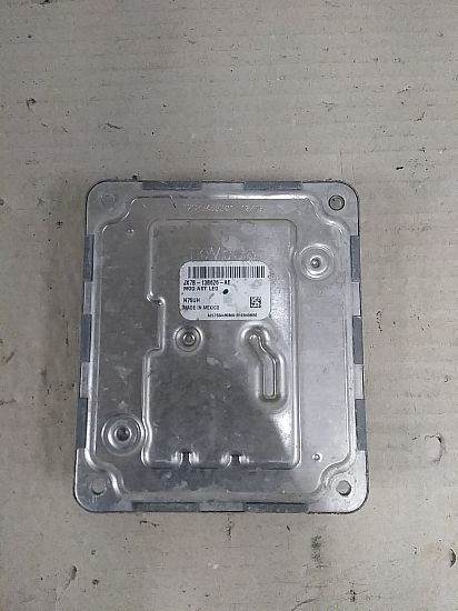 Relais xénon / led FORD FIESTA VII (HU, HF)