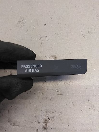 Airbag kontrol lampe SEAT LEON ST (5F8)