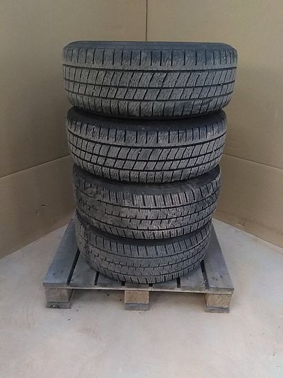 Fælge stål med dæk FORD TRANSIT CUSTOM V362 Box (FY, FZ)