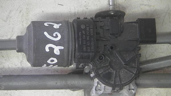 Wischermotor vorne VW POLO (6R1, 6C1)