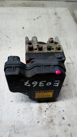 ABS - pump TOYOTA RAV 4 III (_A3_)