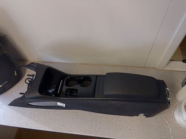 Mittelkonsole waagerecht VOLVO XC40 (536)