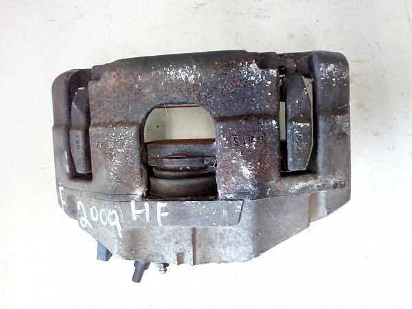 Zacisk hamulcowy – wentylowany przedni prawy AUDI A6 Avant (4F5, C6)