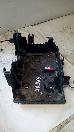 Accubak OPEL KARL (C16)