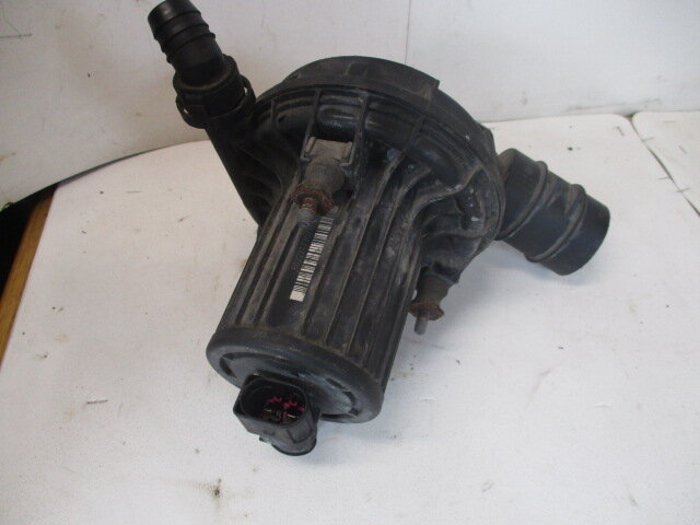 Catalytic converter pump VW MULTIVAN Mk V (7HM, 7HN, 7HF, 7EF, 7EM, 7EN)