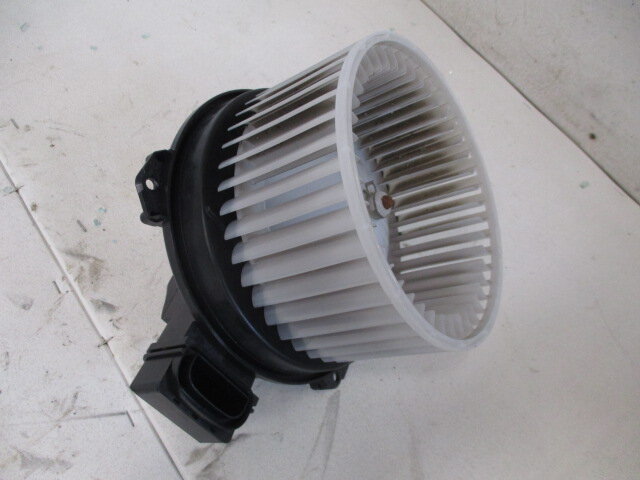 Heater fan SUBARU XV (GT)