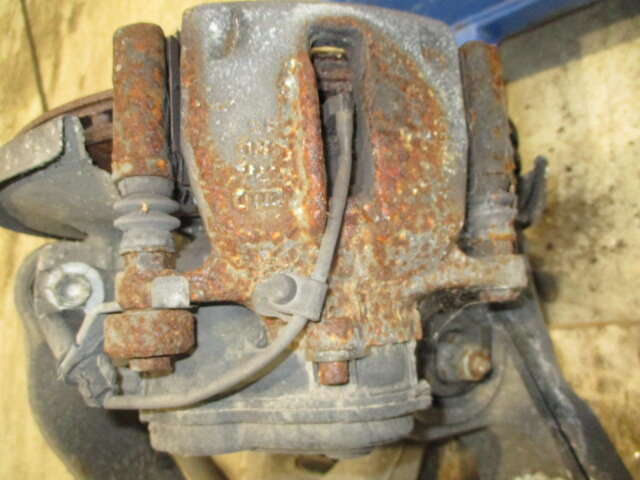 Bremsekaliber - ventil venstre bag AUDI A6 Allroad (4GH, 4GJ, C7)