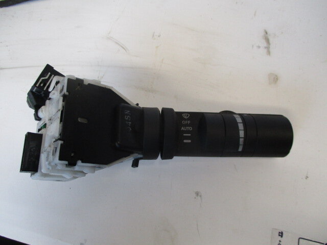 Switch - wiper NISSAN NAVARA NP300 (D40)