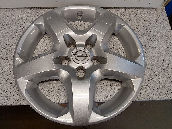 Wheel nuts, bolts, locks