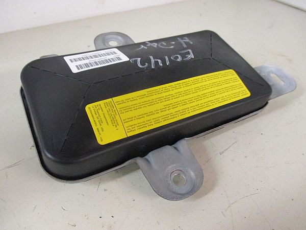 Side airbag
