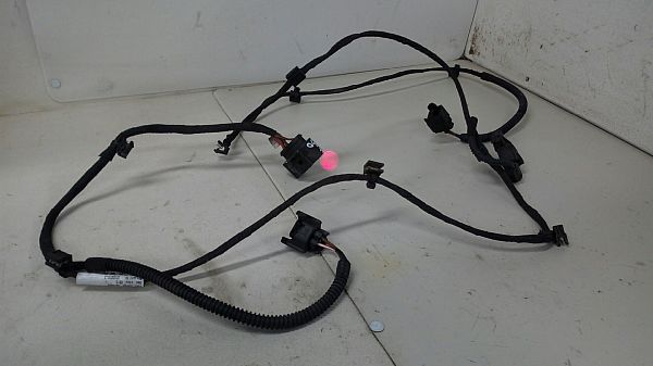 Seat wiring loom