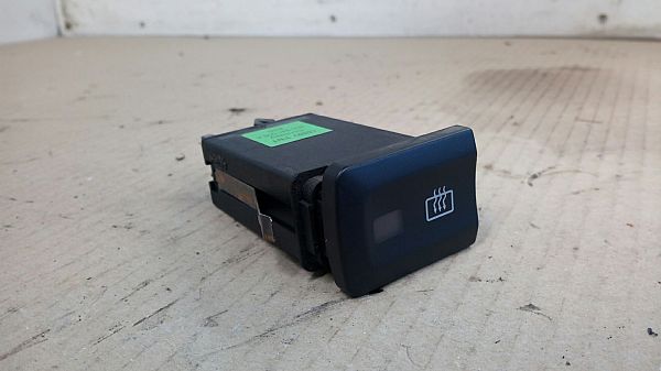 Kontakt - elrude AUDI A3 (8L1)