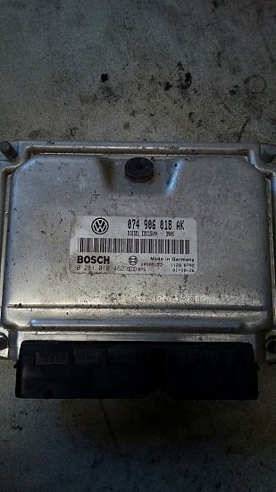 Engine control unit (ECU) VW TRANSPORTER Mk IV Box (70A, 70H, 7DA, 7DH)