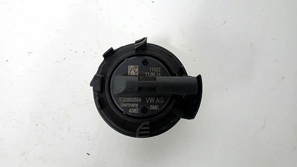Airbag - sensor VW GOLF VII Estate (BA5, BV5)
