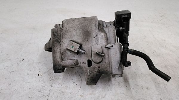 Fuel filter bracket