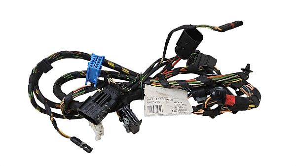 Sliding door latching motor