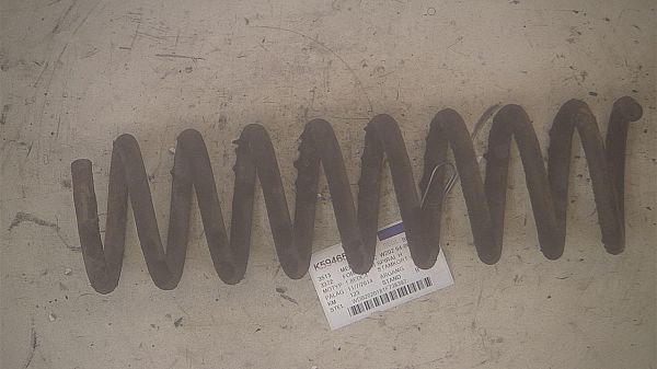 Front spring - coil right MERCEDES-BENZ C-CLASS (W202)