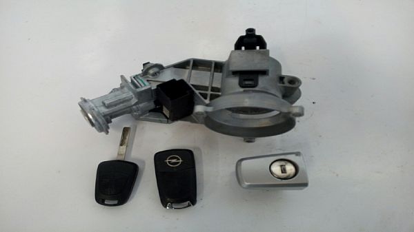 Cilinderslot OPEL CORSA D (S07)