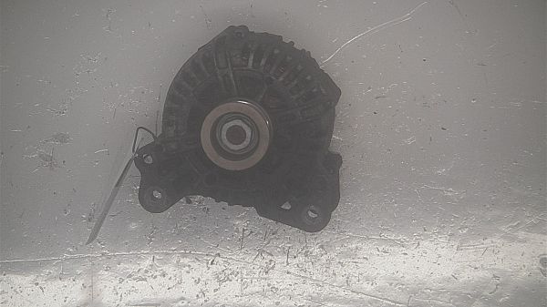 03C903023 : Lichtmaschine - Autoparts24
