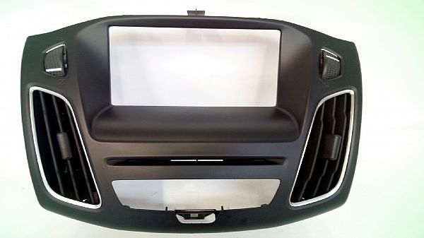 Radio - front plate FORD FOCUS III Turnier