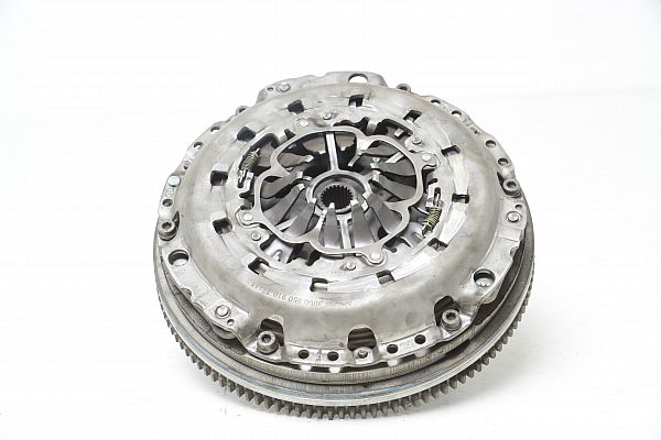 Flywheel + clutch AUDI A6 Avant (4F5, C6)