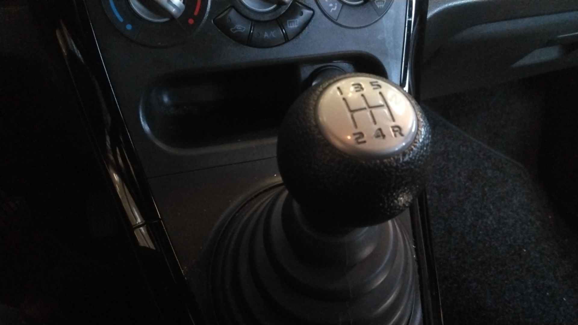 Pommeau De Levier De Vitesse Pour Suzuki Swift Sport ZC32S (boîte Manuelle 6 Vitesses) - Design Antidérapant - Améliore La Prise En Main