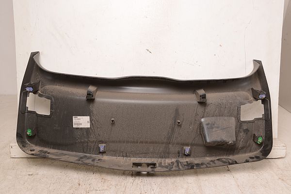 habillage du couvercle coffre arrière OPEL ASTRA K (B16)