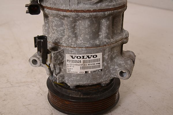 Varme ac kompressor VOLVO V60 I (155, 157)