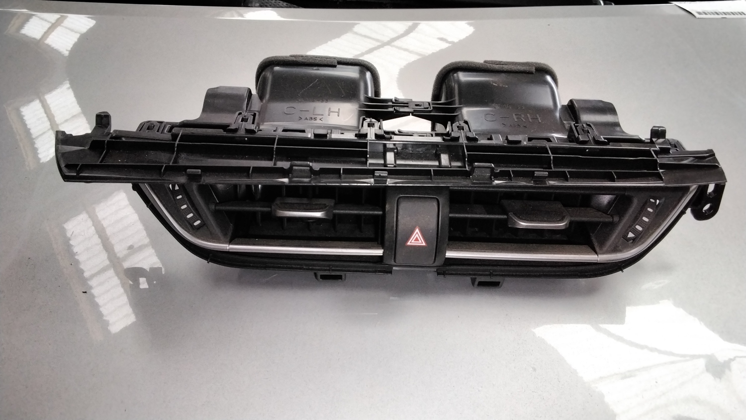 Toyota C-HR (_X1_) Fresh air nozzle 55660F4010 - Autoparts24 Toyota C-HR (_X1_) Fresh air nozzle 55660F4010 - Autoparts24