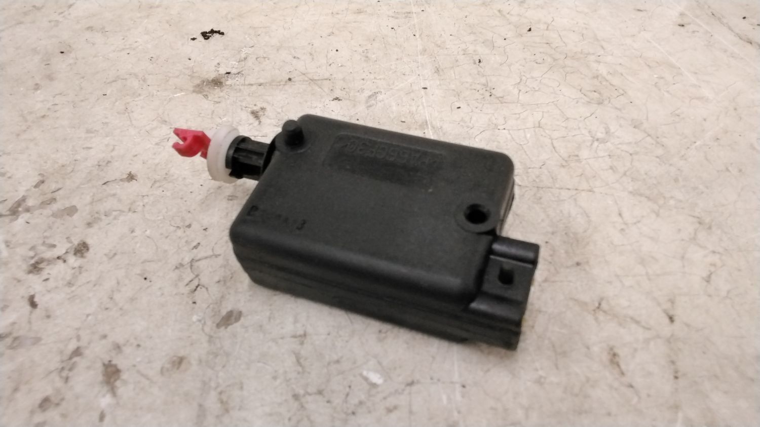 PA66GF30: EGR Vacuum Valve, Wing mirror - switch, Knock