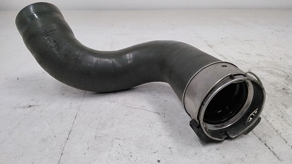 Turbo Ladeluftschlauch RENAULT CAPTUR I (J5_, H5_)