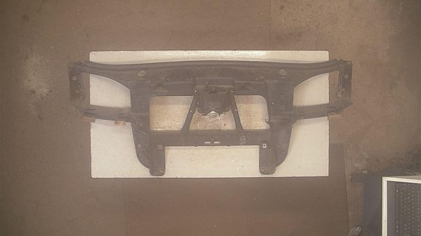 Front casing FORD MONDEO Mk III Turnier (BWY)