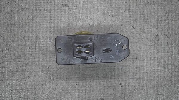 Widerstand Heizungsgeblaese MITSUBISHI CARISMA Saloon (DA_)