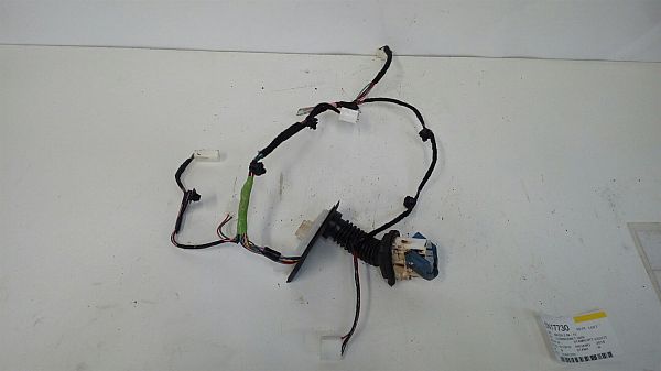 Wiring harness door MAZDA 2 (DE_, DH_)