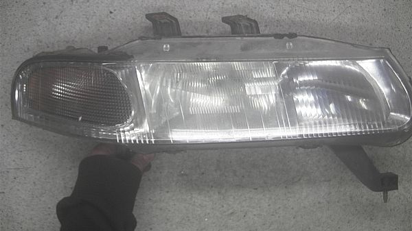 Światła / Lampy przednie ROVER 400 Hatchback (RT)