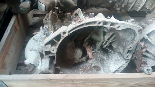 Gearkasse manuel PEUGEOT 806 (221)
