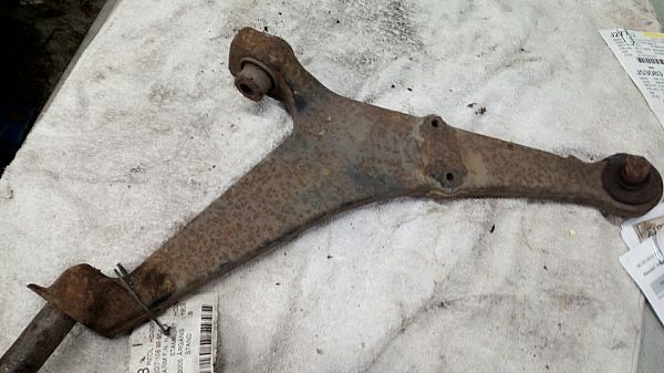 Bærearm forrest nederst PEUGEOT