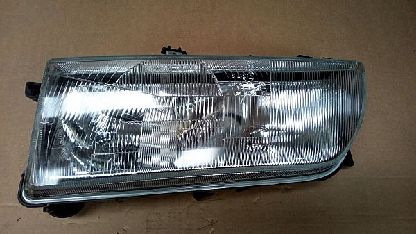 Koplamp NISSAN