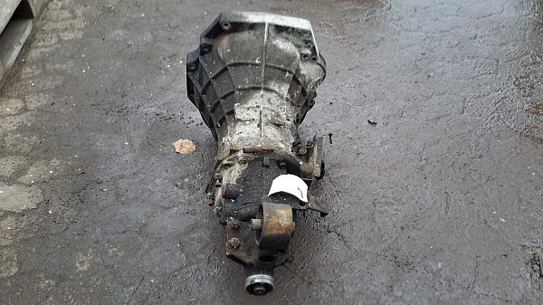 Gearkasse manuel NISSAN LARGO (C23)
