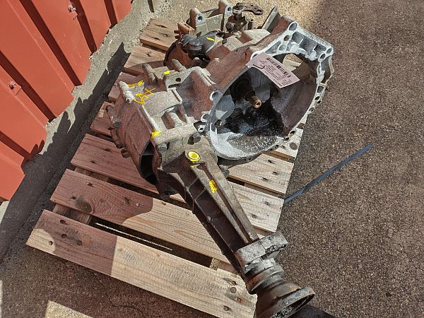 Girkasse manuel VW TRANSPORTER Mk IV Box (70A, 70H, 7DA, 7DH)