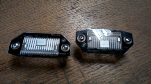 Number plate light for FORD