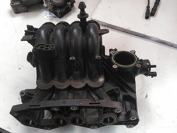 Ansaugkrümmer FORD