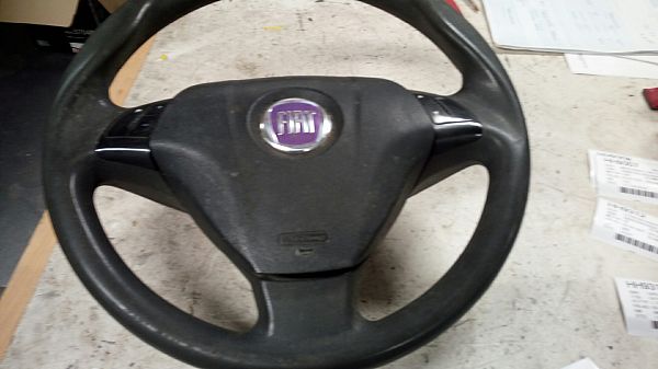 Lenkrad, der Airbag wird nicht mitgeliefert FIAT GRANDE PUNTO (199_)