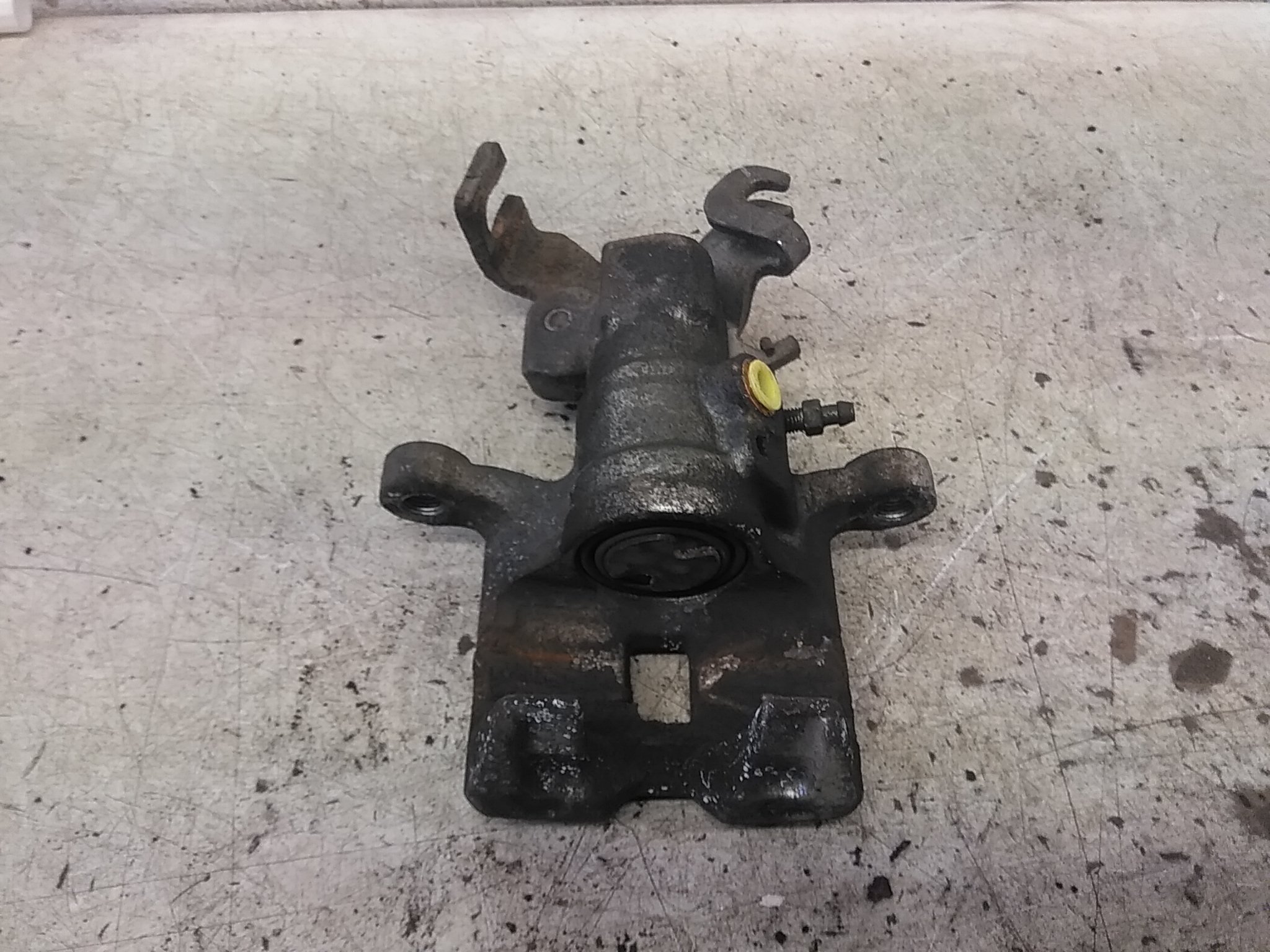 2 étriers Avant Neufs Pour Mazda 626 IV/V, MX-6, Xedos 6 – NB PARTIES, D’origine