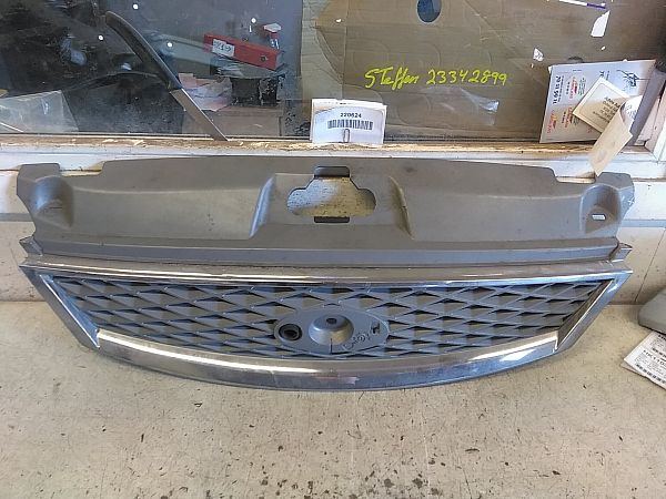 Grill FORD MONDEO Mk III Turnier (BWY)