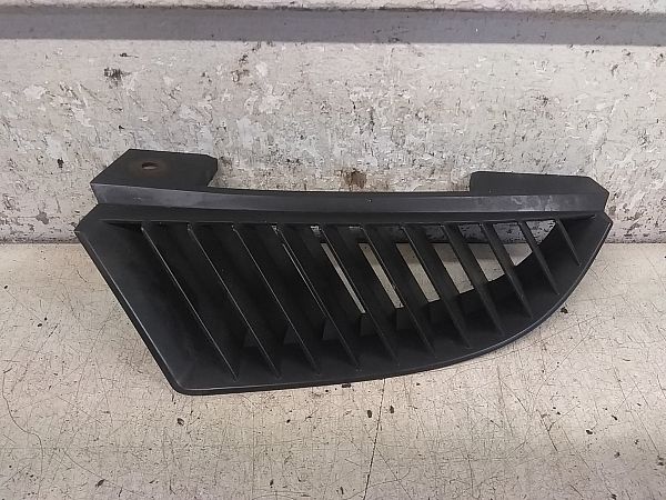 Kühlergrill MITSUBISHI COLT VI (Z3_A, Z2_A)