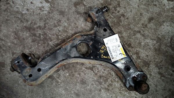 Bærearm forrest nederst OPEL ASTRA H Estate (A04)