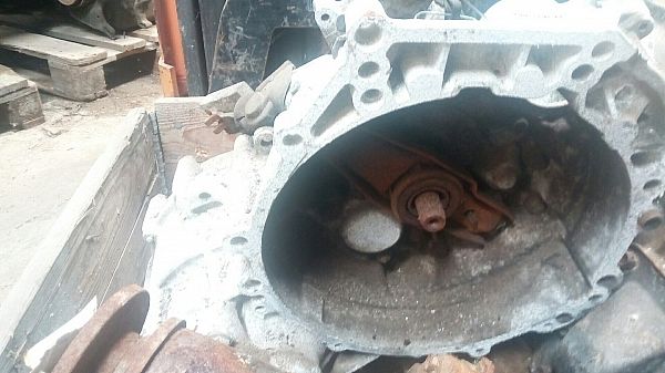 Girkasse manuel VW TRANSPORTER Mk IV Platform/Chassis (70E, 70L, 70M, 7DE, 7DL,