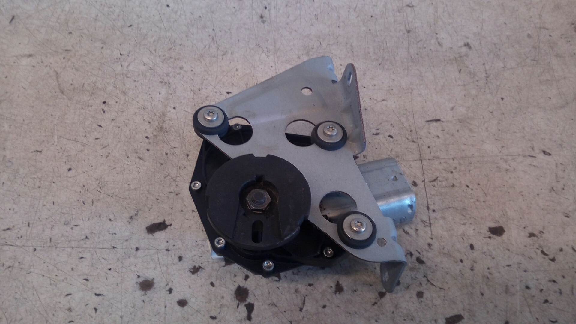 Moteur essuie glace avant gauche PEUGEOT 407 PHASE 1 – 3397020836 – Recycl Auto 60