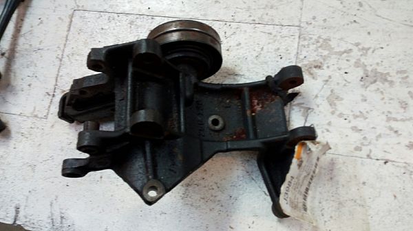 Power steering pump mountings FIAT SCUDO Box (220_)